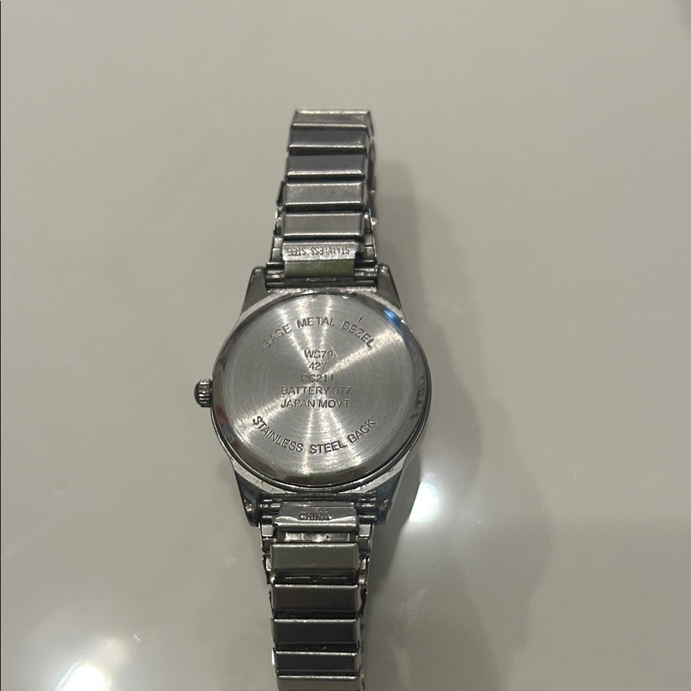 Silver Quartz Watch with White Dial - Picture 2 of 2
